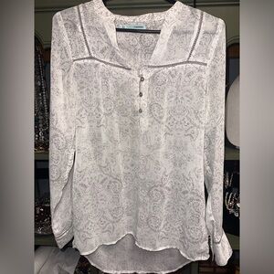 Maurice’s Paisley Sheer White & Gray Blouse Top Shirt Sz Small high low‎